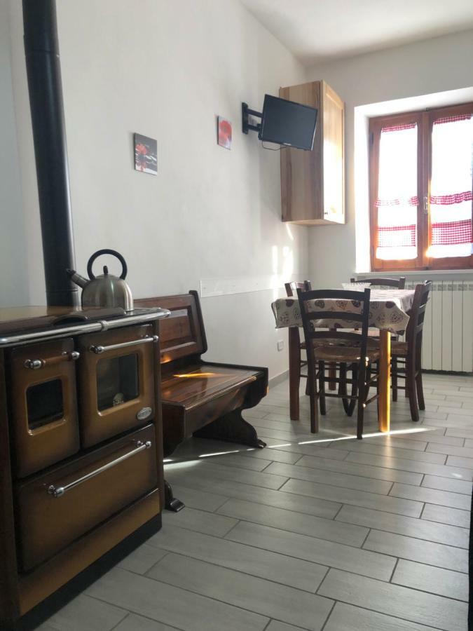 La Casa Di Nena Leilighet Vivo dʼOrcia Eksteriør bilde